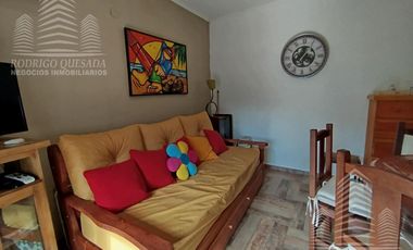 Dpto 2 ambientes, impecable c/cochera!
