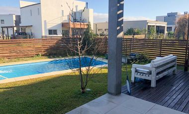 Venta Casa - Barrio Privado Los Arces / La Cañada de Pilar