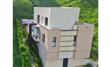 Maat vende Casa campestre - La Vega 600 M2 $1.200Millones
