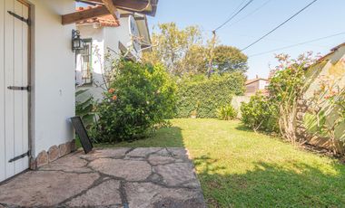 Alquiler Chalet 6 Amb en esquina– Stella Maris