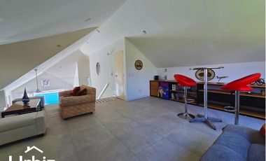 Venta de Casa de 220m² + Piscina en lote de 685m² en Verdesol, Melgar