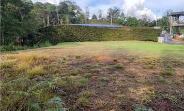 Venta de Lote Alto de Palmas Unidad Cerrada Peaje Aeropuerto