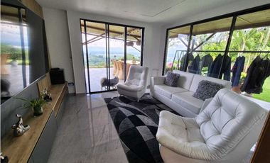 CASA CAMPESTRE EN VENTA DAPA