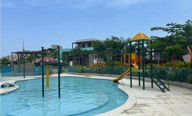 Se arrienda casa Duplex en Zona Norte, en Cartagena de Indias