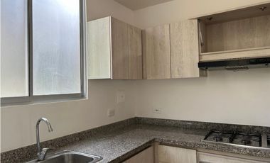 Se arrienda casa Duplex en Zona Norte, en Cartagena de Indias