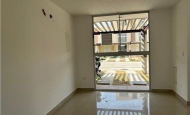 Se arrienda casa Duplex en Zona Norte, en Cartagena de Indias