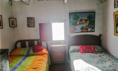 Finca en yolombo vereda marquesa