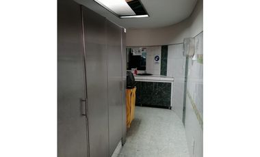 VENTA EDIFICIO MULTISERVICIOS 1.807m²