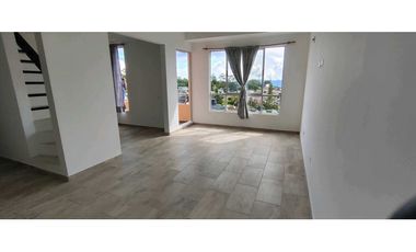 Oportunidad de Duplex de 110 M2 en La Mesa Cund, COL en 330 millones