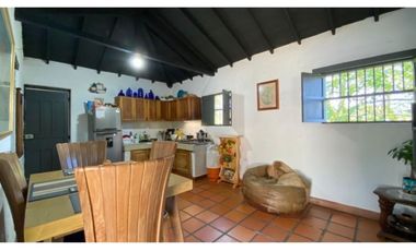 vendo finca la Ceja Antioquia, vía a llano grande 2,7 hectáreas