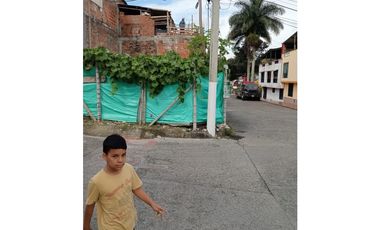 SE VENDE LOTE  EXCELENTE  UBICACION EN LA  ACUARELA  CUBA