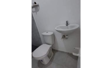 SE PERMUTA CASA COMERCIAL CON RENTA BARRIO KENNEDY DE GIRARDOT C/MARCA