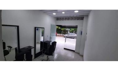 SE PERMUTA CASA COMERCIAL CON RENTA BARRIO KENNEDY DE GIRARDOT C/MARCA