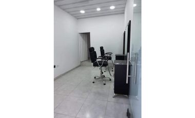 SE PERMUTA CASA COMERCIAL CON RENTA BARRIO KENNEDY DE GIRARDOT C/MARCA