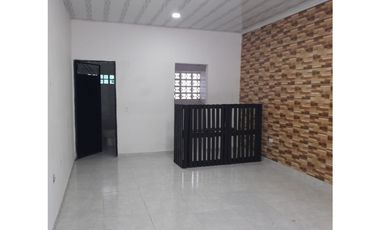 SE PERMUTA CASA COMERCIAL CON RENTA BARRIO KENNEDY DE GIRARDOT C/MARCA