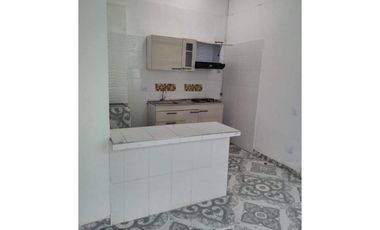 SE PERMUTA CASA COMERCIAL CON RENTA BARRIO KENNEDY DE GIRARDOT C/MARCA