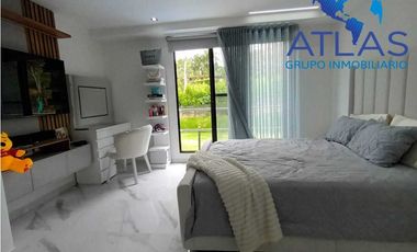VENTA DE  CASA CAMPESTRE DE DOS PISOS EN RUITOQUE BAJO COD: 828