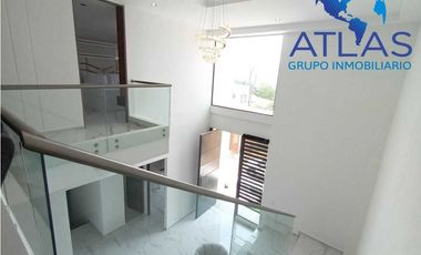 VENTA DE  CASA CAMPESTRE DE DOS PISOS EN RUITOQUE BAJO COD: 828