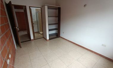Arriendo casa en La Ceja