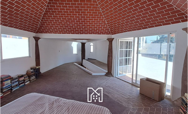 Casa en venta en esquina Sobre Paseo del Conquistador Uso de suelo CCS