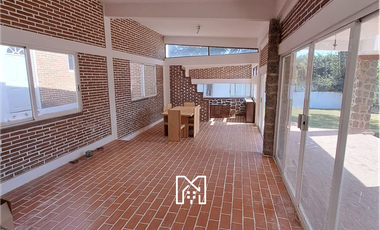 Casa en venta en esquina Sobre Paseo del Conquistador Uso de suelo CCS