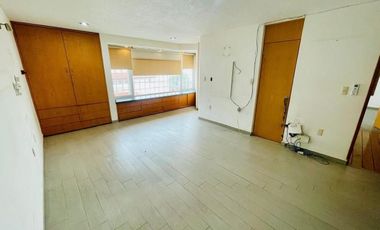 CASA EN RENTA EN LOMAS DE LAS ÁGUILAS FRACCIONAMIENTO CON SEGURIDAD!!!