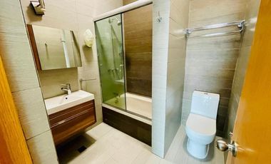 CASA EN RENTA EN LOMAS DE LAS ÁGUILAS FRACCIONAMIENTO CON SEGURIDAD!!!
