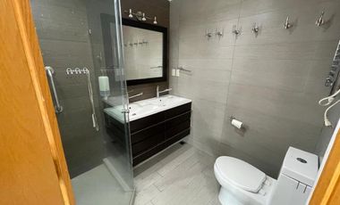 CASA EN RENTA EN LOMAS DE LAS ÁGUILAS FRACCIONAMIENTO CON SEGURIDAD!!!