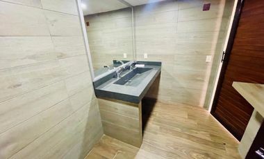 CASA EN RENTA EN LOMAS DE LAS ÁGUILAS FRACCIONAMIENTO CON SEGURIDAD!!!