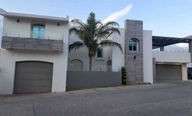 Renta de Casa en Colinas de Chapultepec