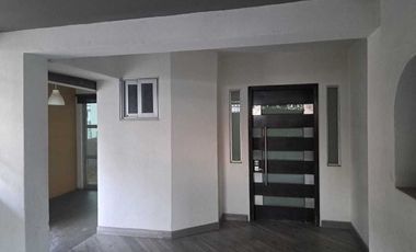 Renta de Casa en Colinas de Chapultepec