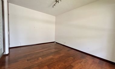 Excelente casa en renta dentro de Jardines en la Montaña, Tlalpan, CDMX.