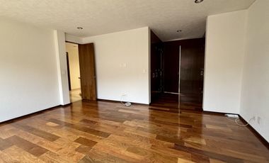 Excelente casa en renta dentro de Jardines en la Montaña, Tlalpan, CDMX.