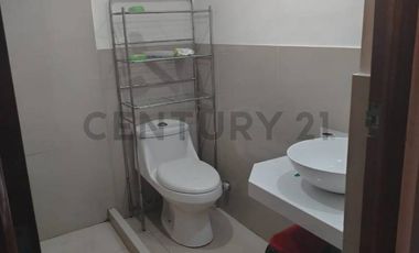 DEPARTAMENTO AMOBLADO EN ZONA CENTRICA DE BREÑA