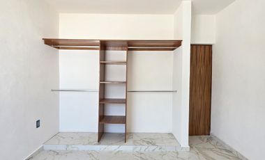 CASA EN VENTA 2 PLANTAS, 3 RECÁMARAS, 2.5 BAÑOS, COCHERA PARA 2 AUTOS