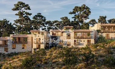 CASA EN VENTA A UNOS MINUTOS DEL CENTRO DE AVÁNDARO