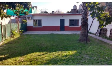 Granadero Baigorria -casa - Ituzaingo 1700