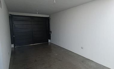 DUPLEX 3 DORM PATIO COCHERA