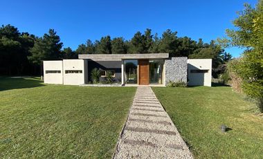 VENTA, CASA, COSTA ESMERALDA, SENDEROS IV, LOTE AL 100, 5 AMBIENTES