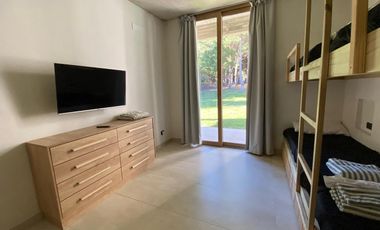 VENTA, CASA, COSTA ESMERALDA, SENDEROS IV, LOTE AL 100, 5 AMBIENTES