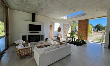 VENTA, CASA, COSTA ESMERALDA, SENDEROS IV, LOTE AL 100, 5 AMBIENTES