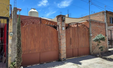 CASA EN VENTA EN TESISTAN