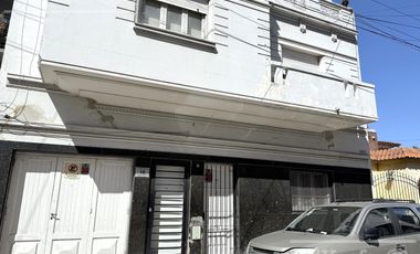 PH en venta 3 ambientes,  en Bernal Centro , Apto Crédito
