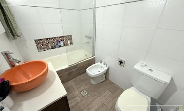 PH en venta 3 ambientes,  en Bernal Centro , Apto Crédito