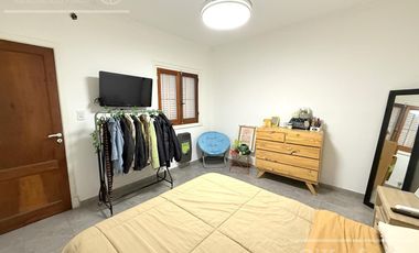 PH en venta 3 ambientes,  en Bernal Centro , Apto Crédito