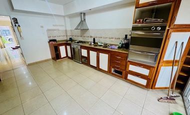 Triplex en venta 4 ambientes en Ramos Mejìa