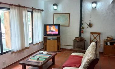 Casa en venta - 3 Dormitorios 2 Baños - Las Grutas