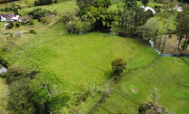 Vendo terreno / lote con casa en Parcelacion Vegas de Guadalcanal