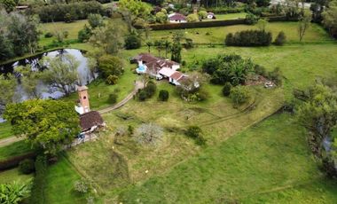 Vendo terreno / lote con casa en Parcelacion Vegas de Guadalcanal