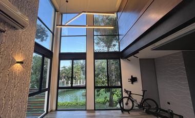 Casa en  venta en esquina area verde, res. Aqua Cancún Coldwell Banker
